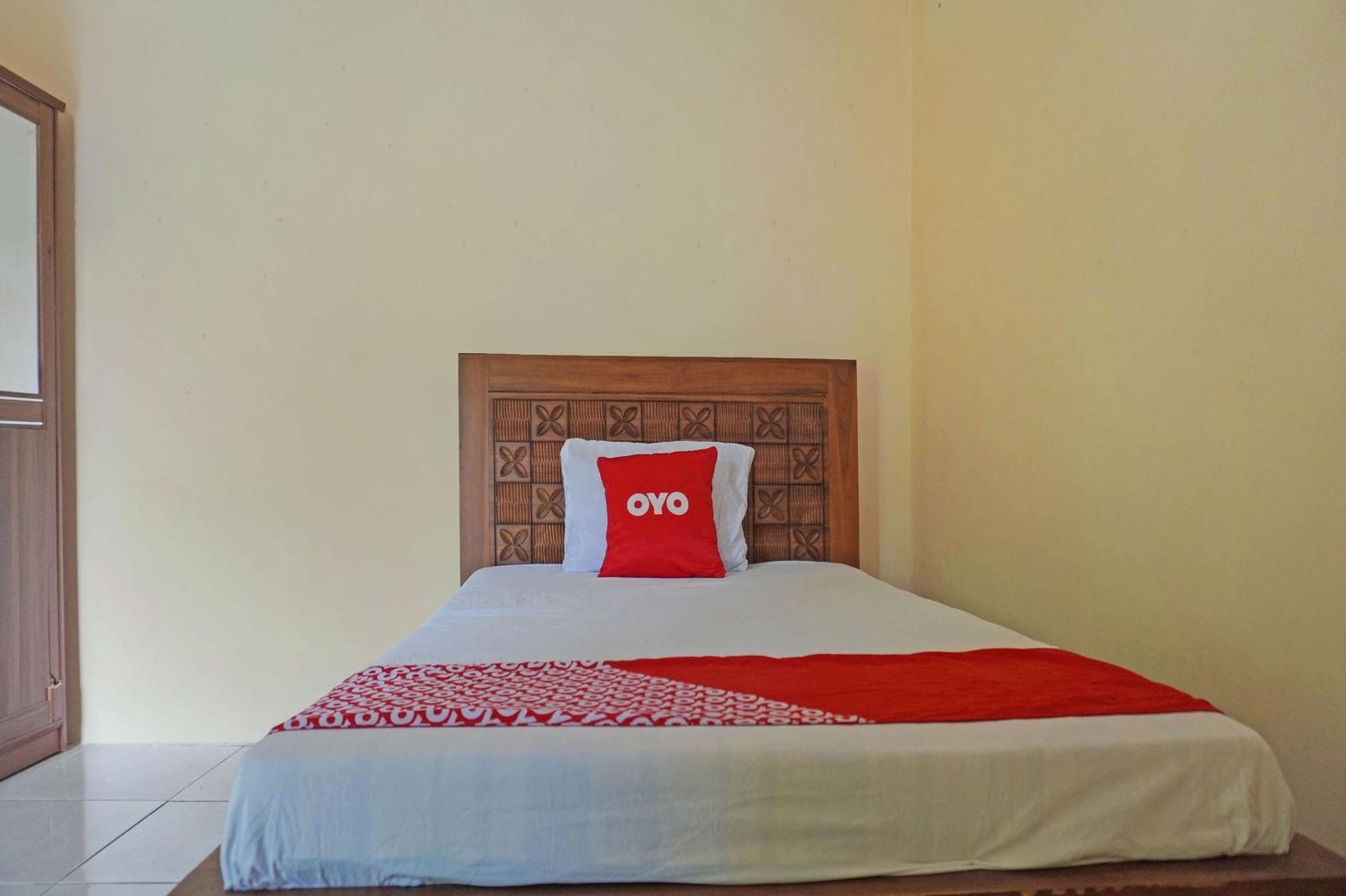 Oyo 91762 Green Home Stay Syariah Purwakarta Kültér fotó