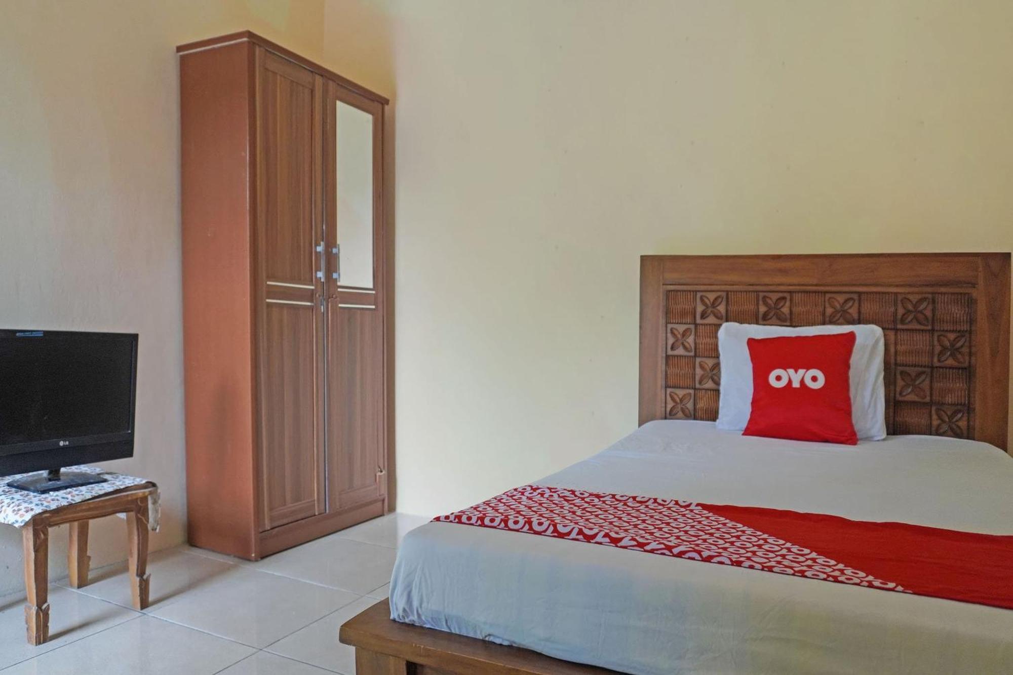 Oyo 91762 Green Home Stay Syariah Purwakarta Kültér fotó